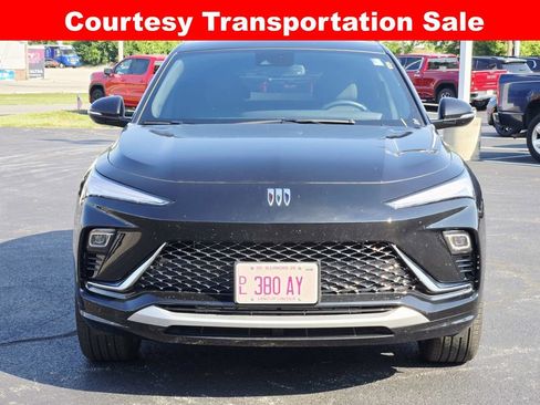 New 2025 Buick Envista Avenir image 9