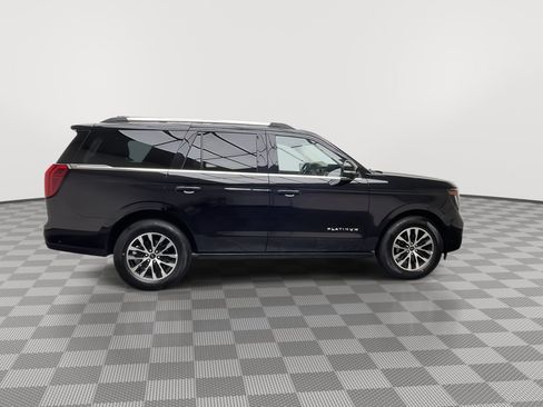 Used 2025 Ford Expedition Platinum AWD/4WD image 45