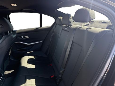 Used 2019 BMW 330i Sedan w/ Convenience Package RWD image 11