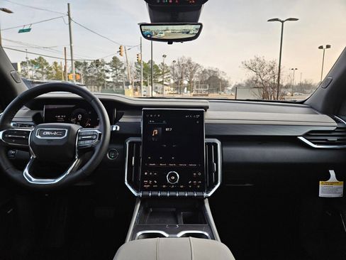 New 2026 GMC Acadia Elevation image 24