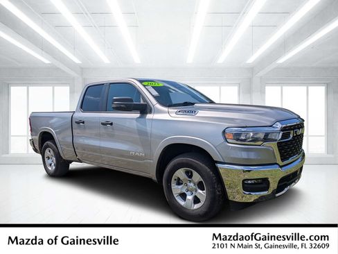 Used 2025 RAM 1500 Big Horn RWD image 1
