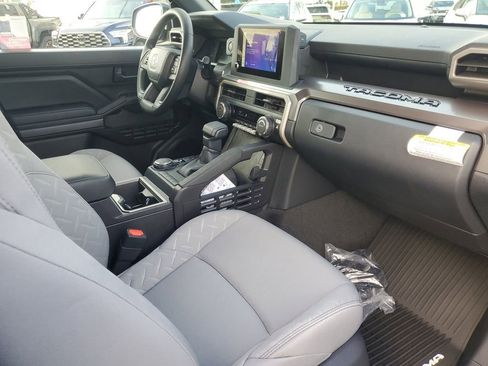 New 2026 Toyota Tacoma SR5 image 33
