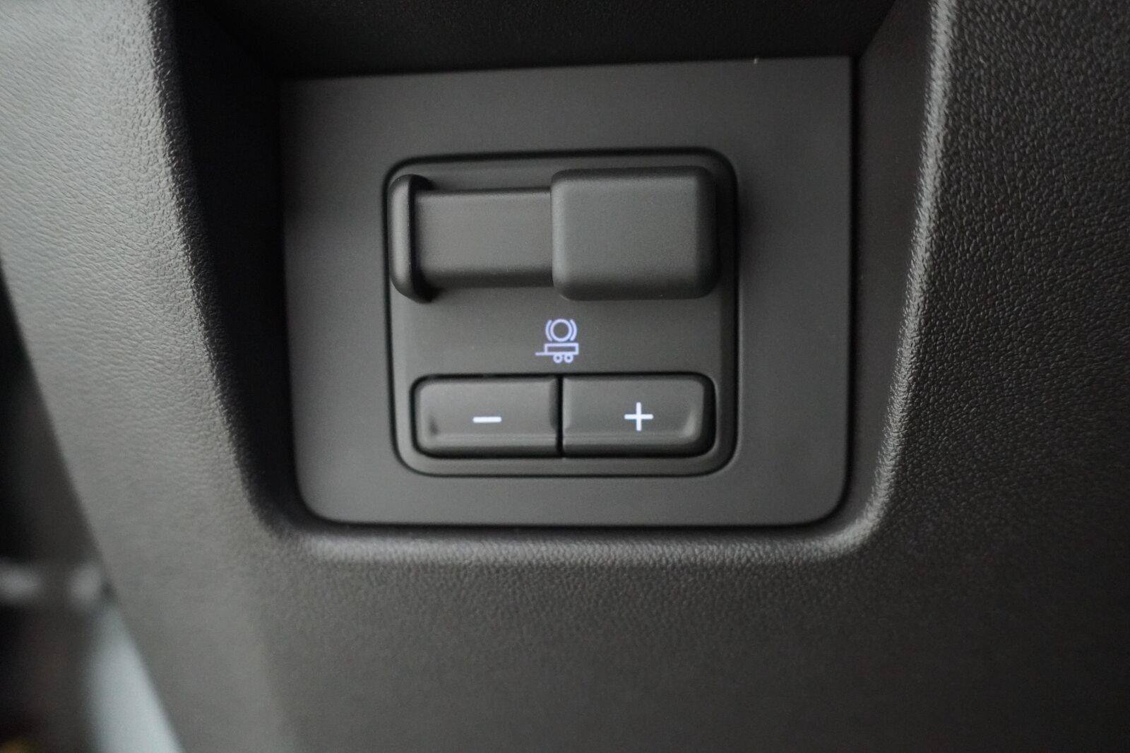 New 2026 Chevrolet Colorado Trail Boss AWD/4WD image 14
