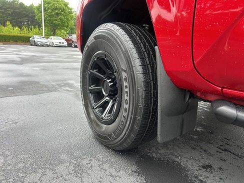 Used 2023 Toyota Tacoma SR AWD/4WD image 13