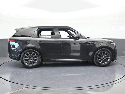 Used 2024 Land Rover Range Rover Sport Dynamic SE image 7