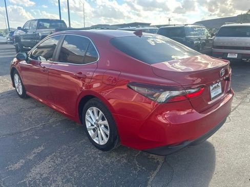 Used 2024 Toyota Camry LE FWD image 4