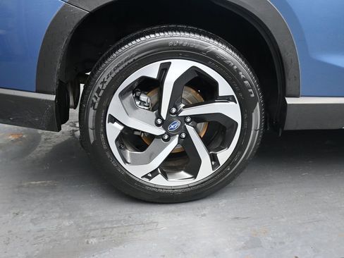 Used 2022 Subaru Forester Touring image 10