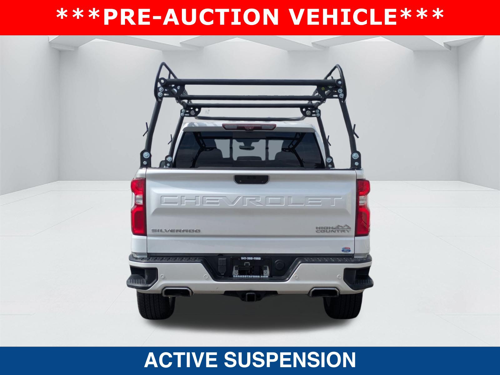 Used 2022 Chevrolet Silverado 1500 High Country w/ Technology Package RWD image 6