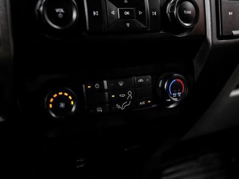 Used 2022 Ford F250 XL w/ Power Equipment Group AWD/4WD image 27