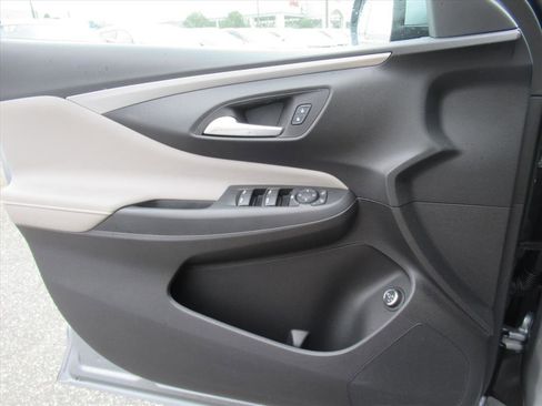 Used 2024 Buick Envista Avenir image 18