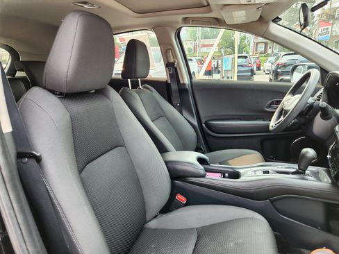 Used 2022 Honda HR-V EX image 15