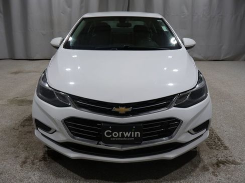Used 2017 Chevrolet Cruze Premier image 6