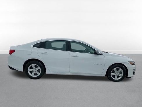 Used 2021 Chevrolet Malibu LS image 4