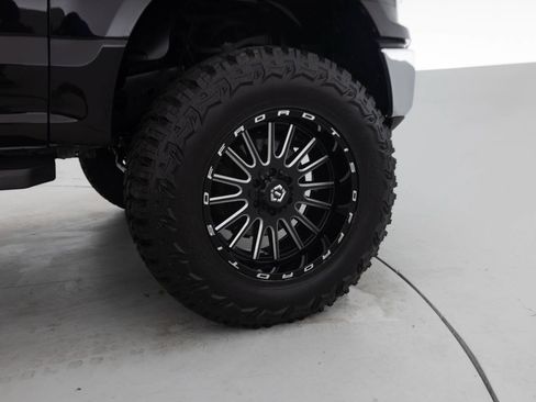 Used 2019 Ford F150 XLT w/ XTR Package AWD/4WD image 19