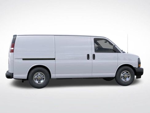 New 2026 Chevrolet Express 2500 w/ Driver Convenience Package RWD image 5