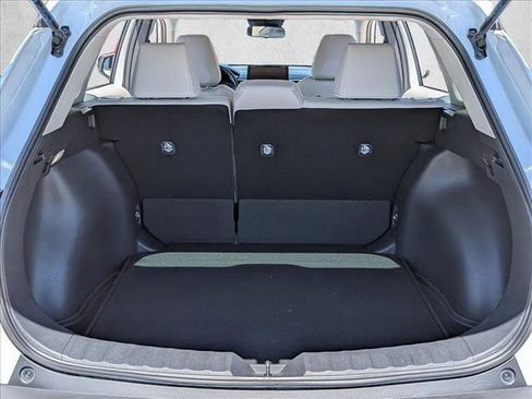 Used 2024 Toyota Corolla Cross L FWD image 6