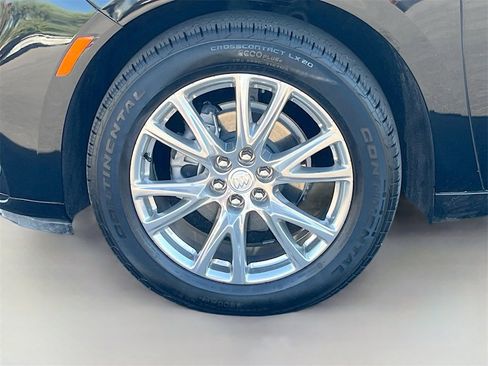 Used 2023 Buick Enclave Premium w/ Experience Buick Package image 34