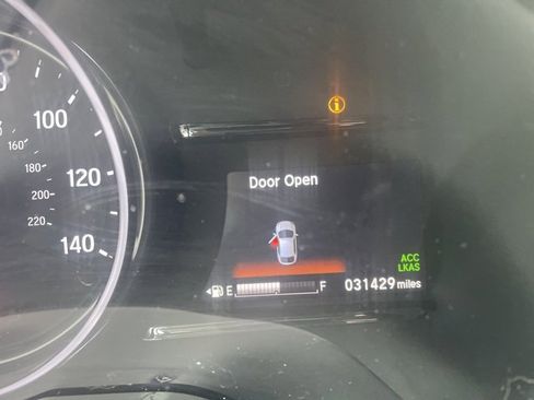 Used 2019 Honda HR-V EX-L image 11