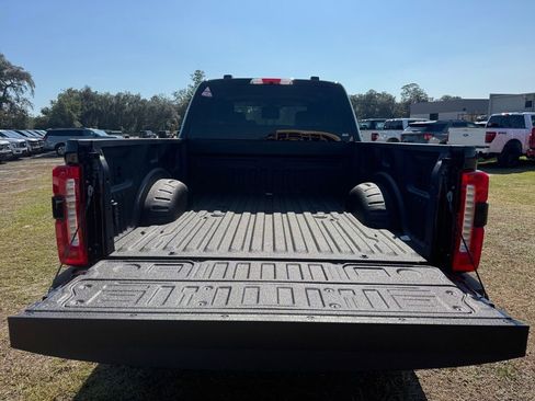 New 2026 Ford F350 Lariat w/ Black Appearance Package image 21