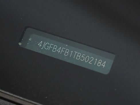 Used 2026 Mercedes-Benz GLE 350 4MATIC image 33