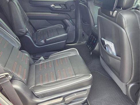 Certified 2026 GMC Yukon AT4 Ultimate w/ LPO, Floor Liner Package AWD/4WD image 18