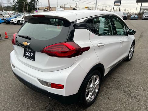 Used 2020 Chevrolet Bolt LT image 4