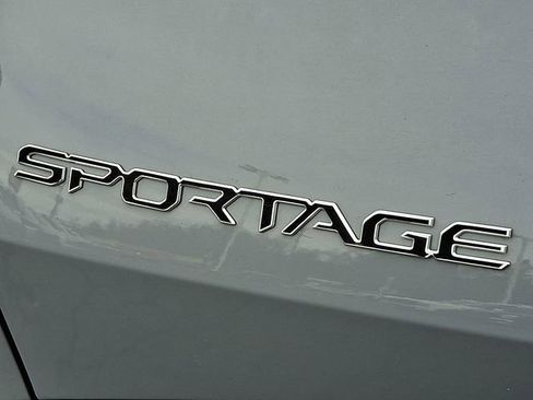 Used 2023 Kia Sportage X-Line w/ X-Line Premium Package image 32