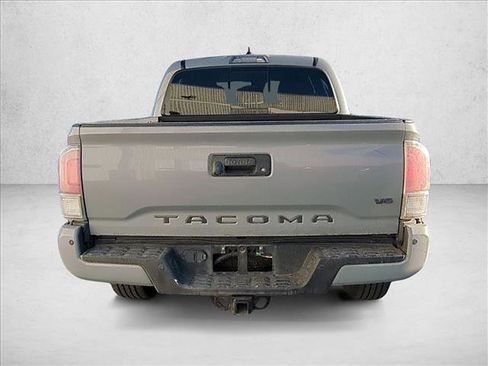 Used 2021 Toyota Tacoma TRD Off-Road image 6