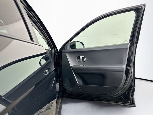 Used 2024 Hyundai Ioniq 5 SEL RWD image 32