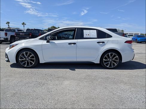 Used 2022 Toyota Corolla SE FWD image 4