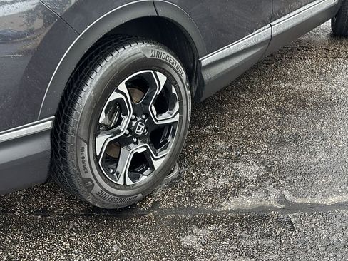 Certified 2019 Honda CR-V Touring image 8