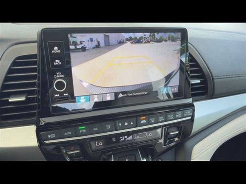 Certified 2025 Honda Odyssey EX-L image 28