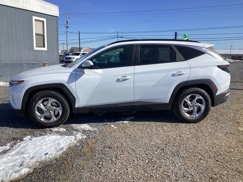 Used 2023 Hyundai Tucson SEL FWD image 3