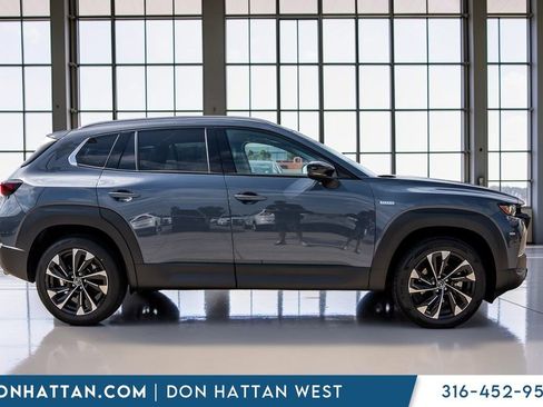 Used 2025 MAZDA CX-50 2.5 Hybrid w/ Premium Plus Pkg AWD/4WD image 37