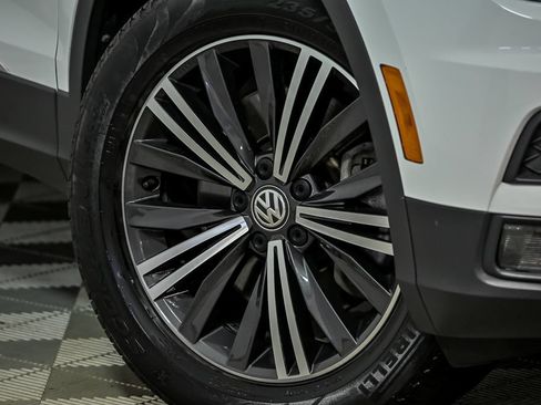 Used 2019 Volkswagen Tiguan SEL AWD/4WD image 3