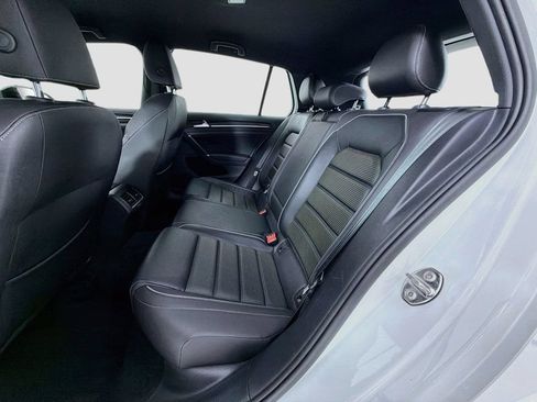 Used 2019 Volkswagen Golf R 4-Door AWD/4WD image 23