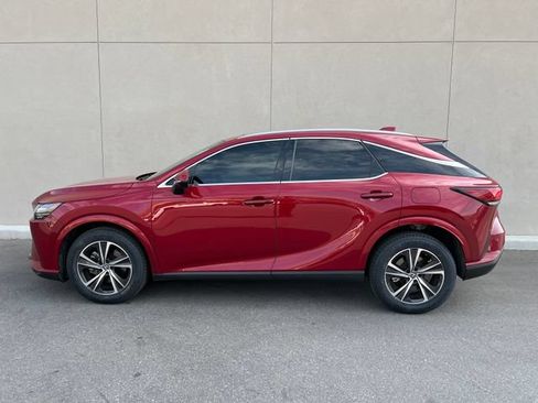 Used 2024 Lexus RX 350 FWD w/ Technology Package image 4