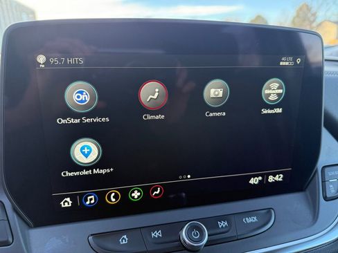 Used 2025 Chevrolet Blazer LT image 20