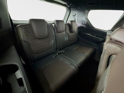 New 2026 Nissan Armada Platinum image 29