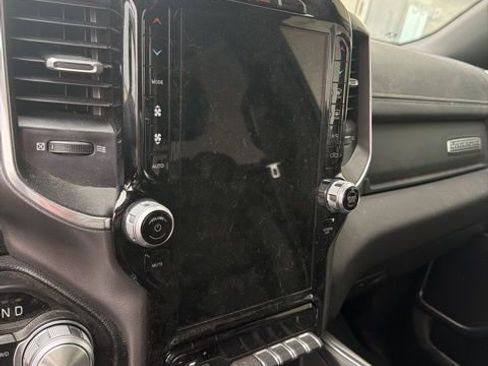 Used 2023 RAM 1500 Laramie image 11