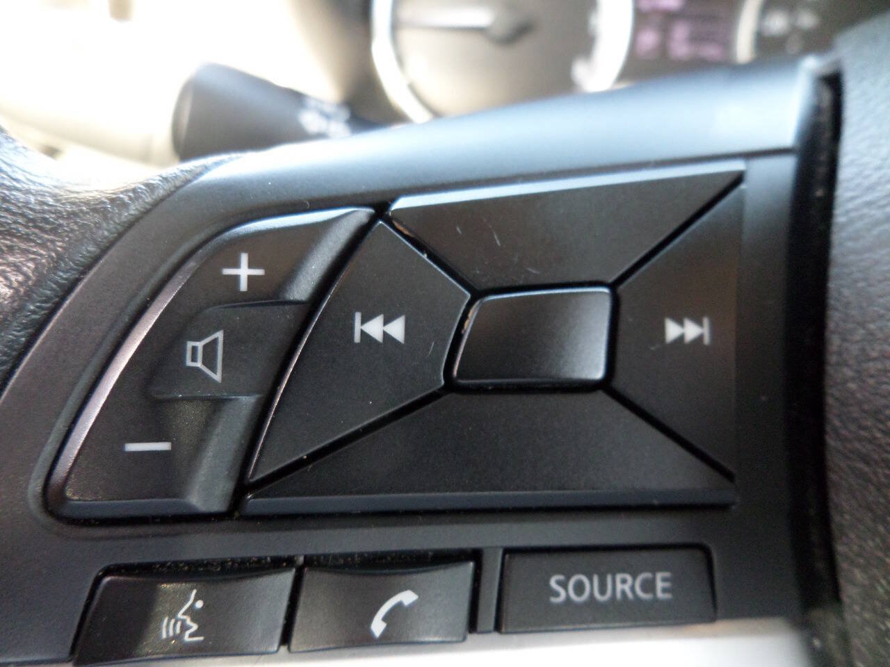 Used 2019 Nissan Kicks S w/ Exterior Electronics Package FWD image 25