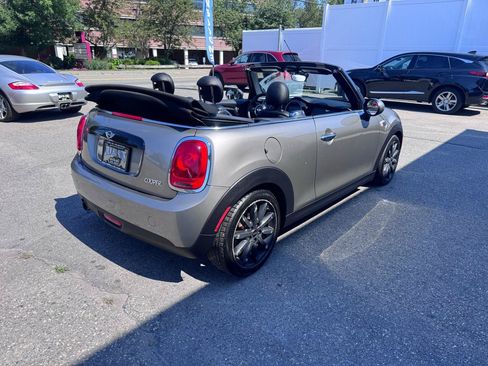 Used 2016 MINI Cooper Convertible FWD image 8
