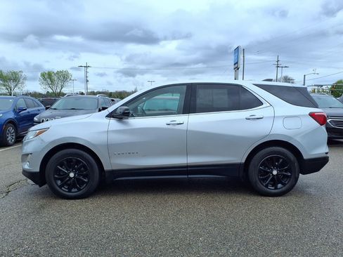 Used 2019 Chevrolet Equinox LT w/ Driver Convenience Package FWD image 7