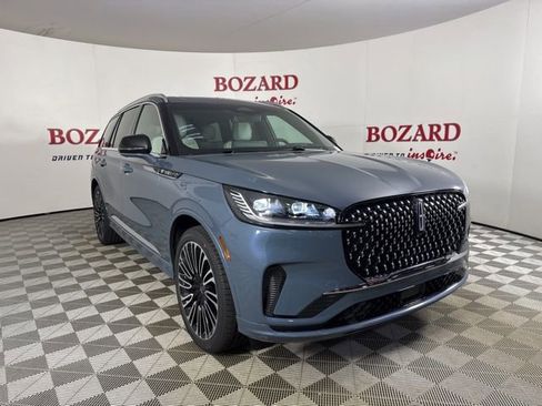 New 2025 Lincoln Aviator Black Label image 1