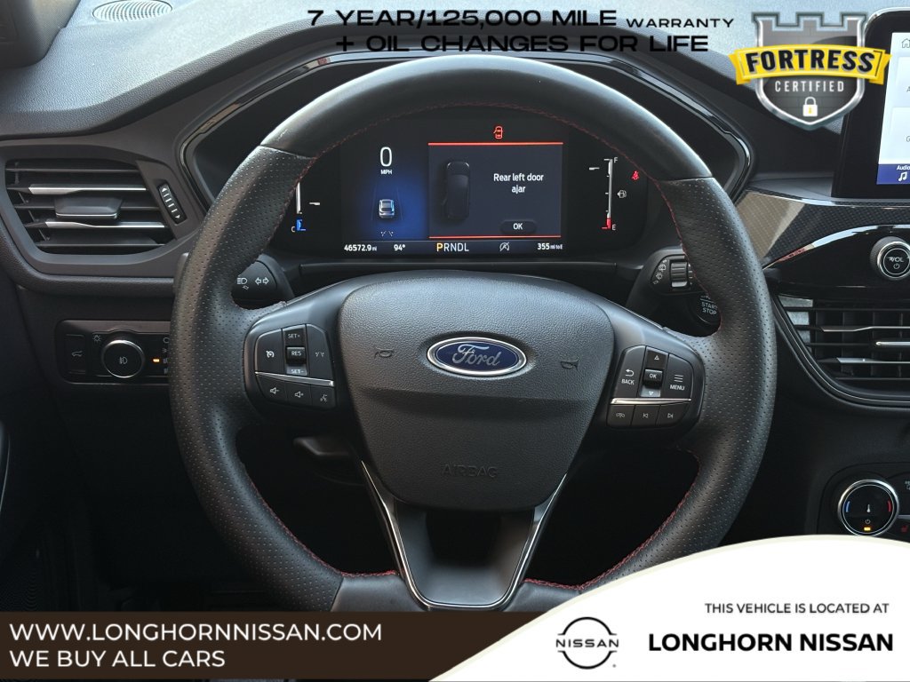 Used 2025 Ford Escape ST-Line Select AWD/4WD image 5