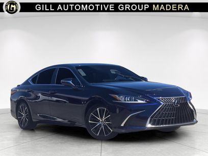 Used 2025 Lexus ES 300h w/ Premium Package