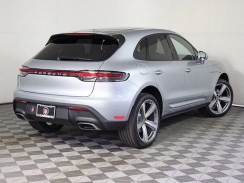 Used 2025 Porsche Macan image 7