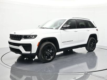 New 2026 Jeep Grand Cherokee Altitude