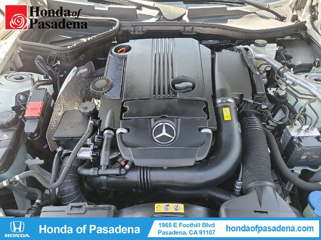 Used 2013 Mercedes-Benz SLK 250 image 29