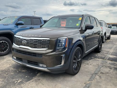 Used 2021 Kia Telluride SX w/ SX Prestige Package AWD/4WD image 3